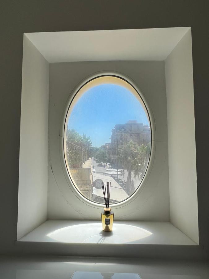 Rome, Beautiful Apartment In A Vintage Building Lido di Ostia Kültér fotó